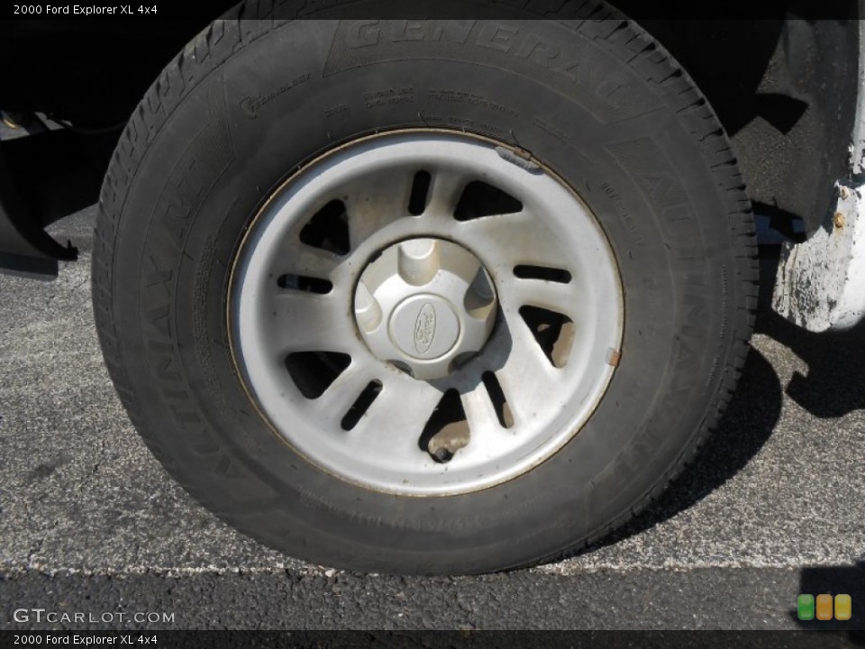 2000 Ford Explorer XL 4x4 Wheel and Tire Photo #77824074