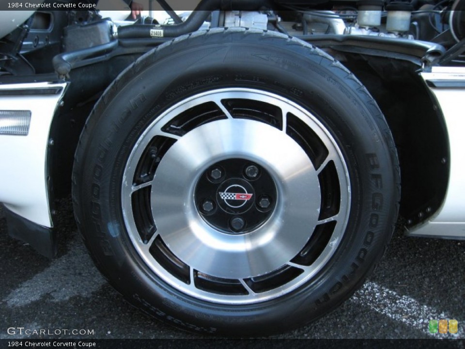 1984 Chevrolet Corvette Coupe Wheel and Tire Photo #77854737