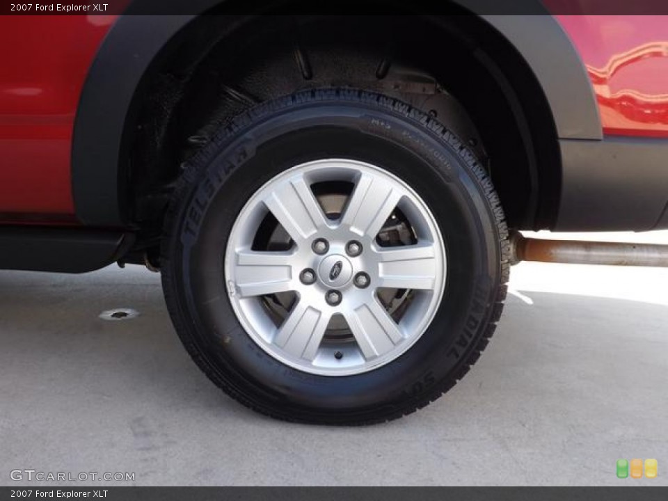 2007 Ford Explorer XLT Wheel and Tire Photo #77890113