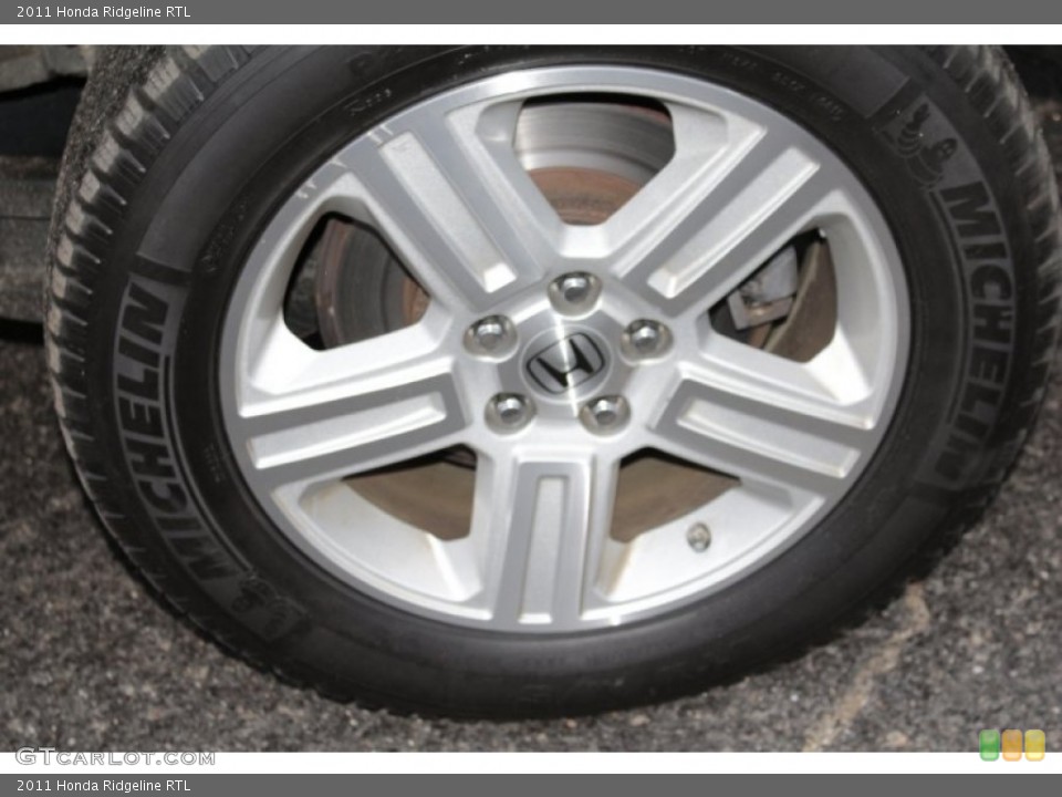 2011 Honda Ridgeline RTL Wheel and Tire Photo #77900292