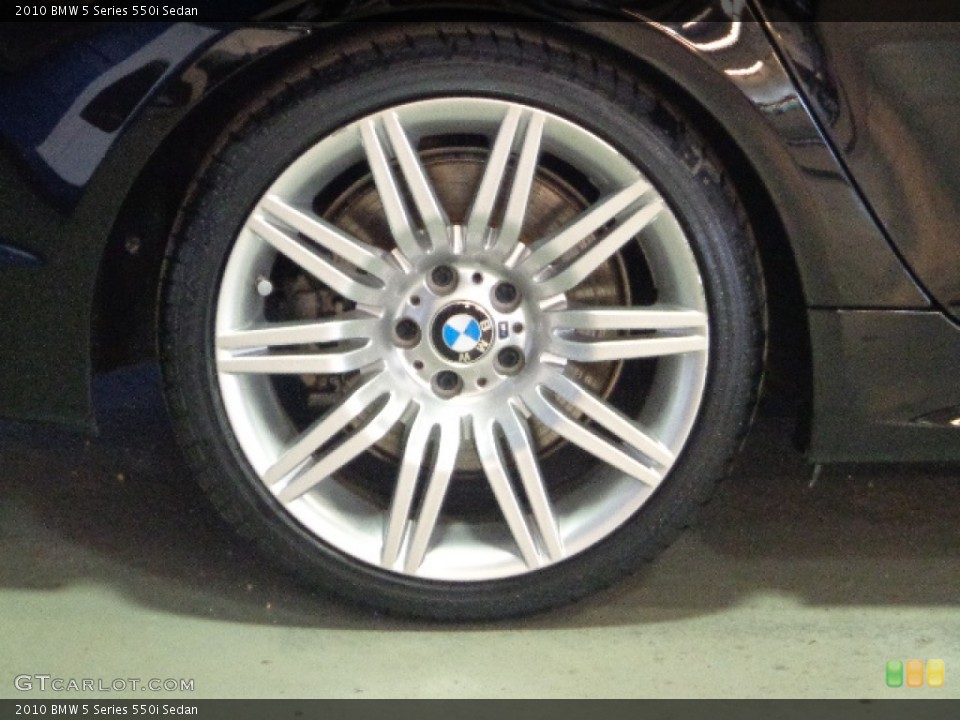 2010 BMW 5 Series 550i Sedan Wheel and Tire Photo #77922469