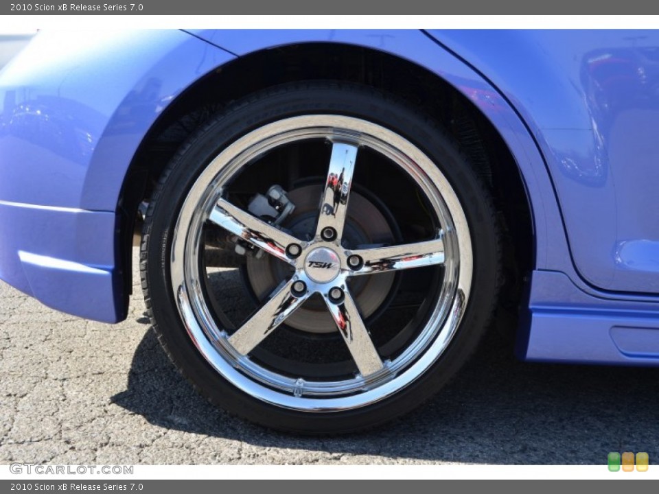 2010 Scion xB Custom Wheel and Tire Photo #77944994