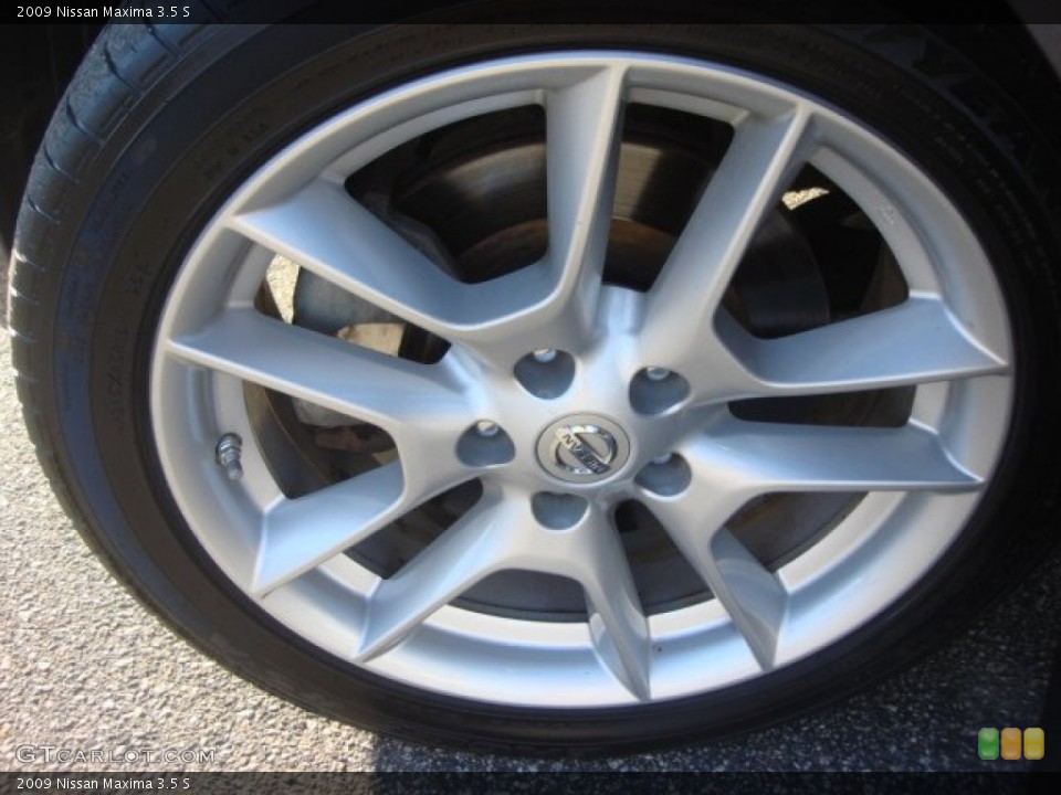 2009 Nissan Maxima Wheels and Tires