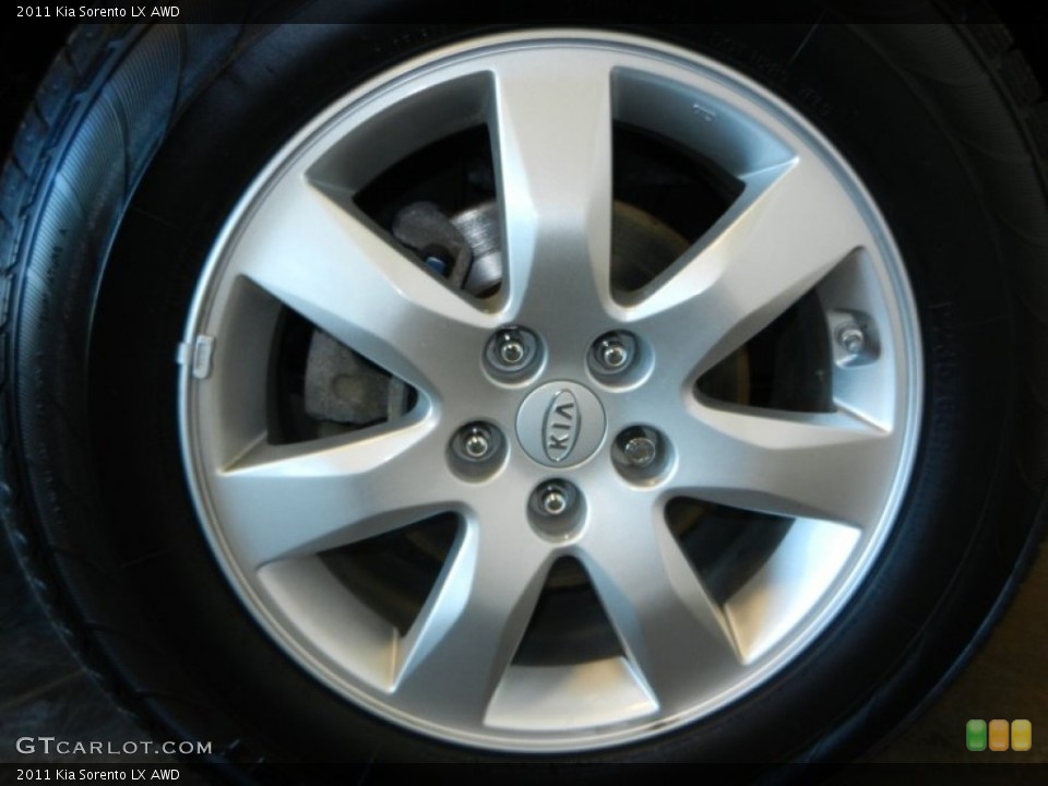 2011 Kia Sorento LX AWD Wheel and Tire Photo #77966997