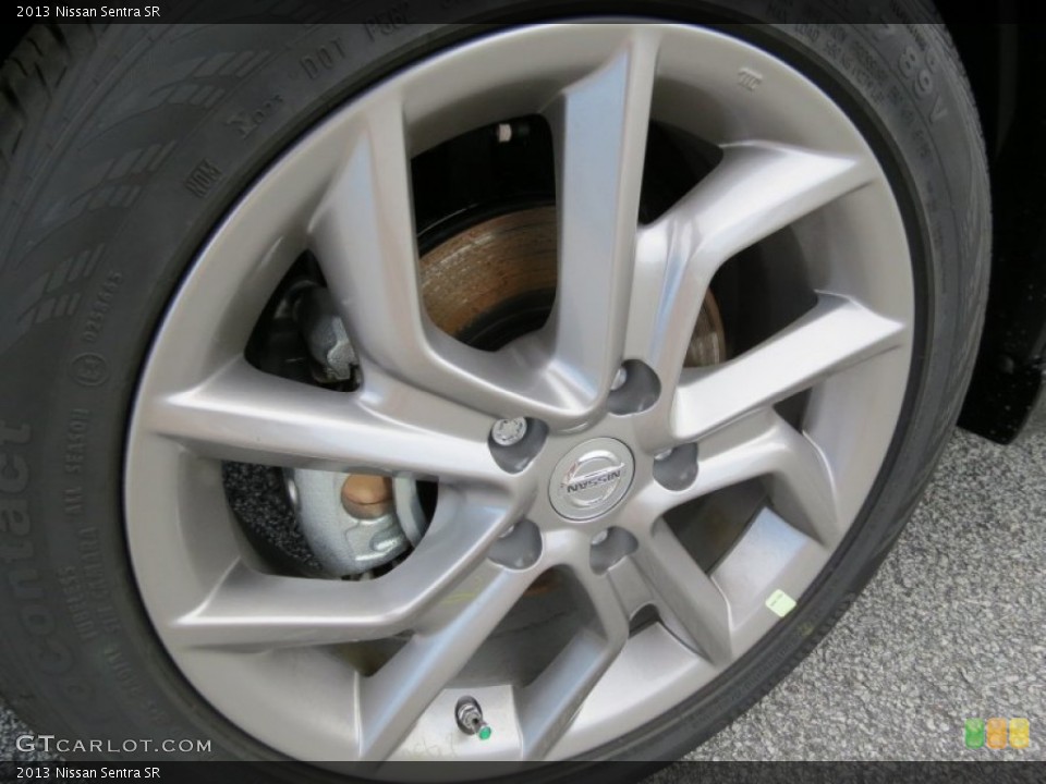 2013 Nissan Sentra SR Wheel and Tire Photo #77990583