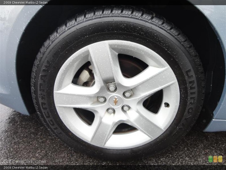 2009 Chevrolet Malibu LS Sedan Wheel and Tire Photo #78006929