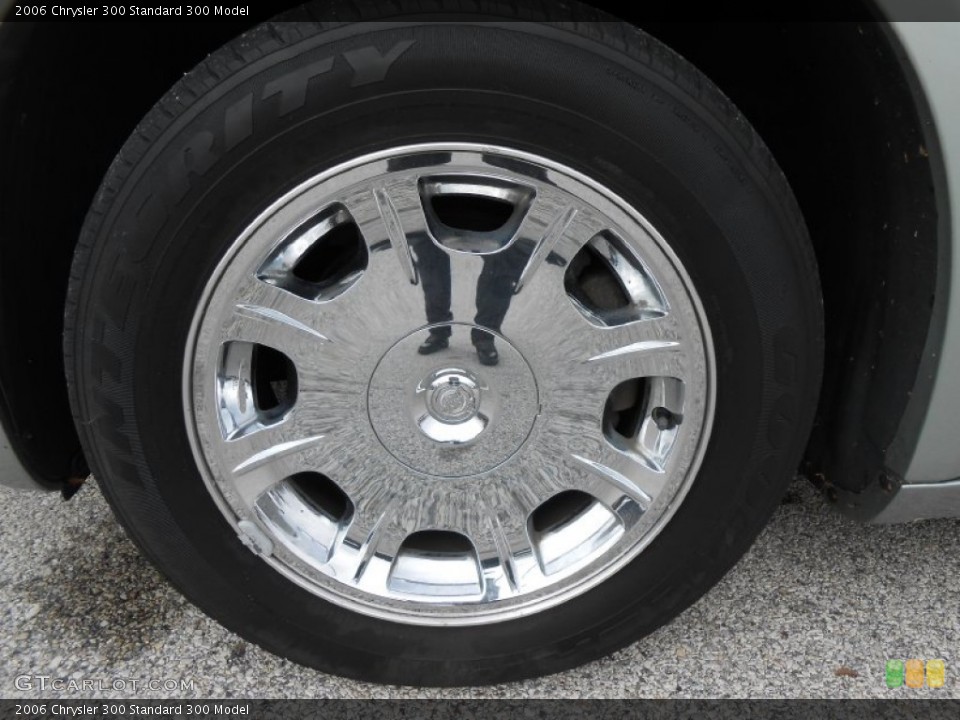 2006 Chrysler 300  Wheel and Tire Photo #78104225