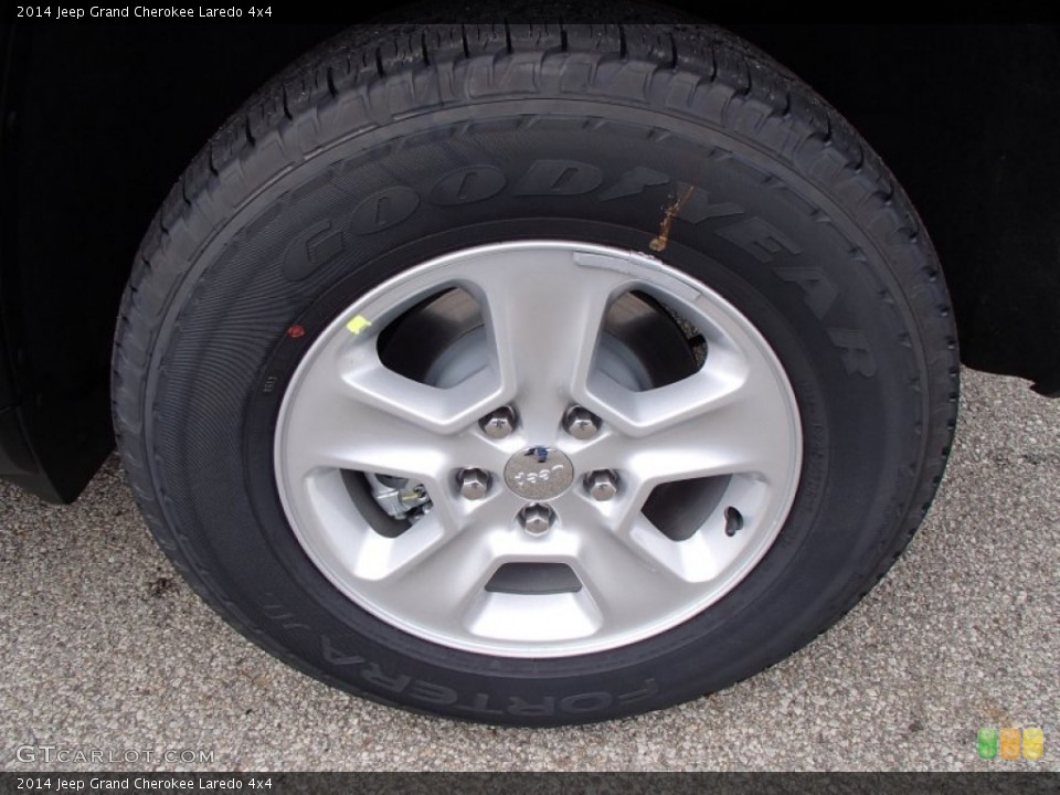 2014 Jeep Grand Cherokee Laredo 4x4 Wheel and Tire Photo #78127547