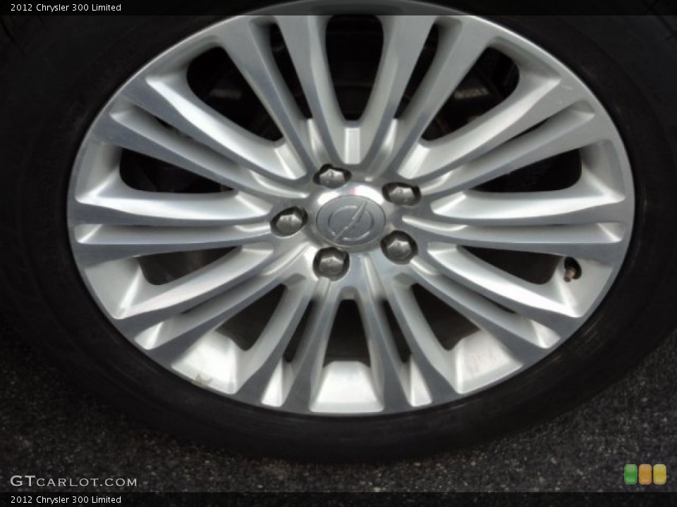2012 Chrysler 300 Limited Wheel and Tire Photo #78137809