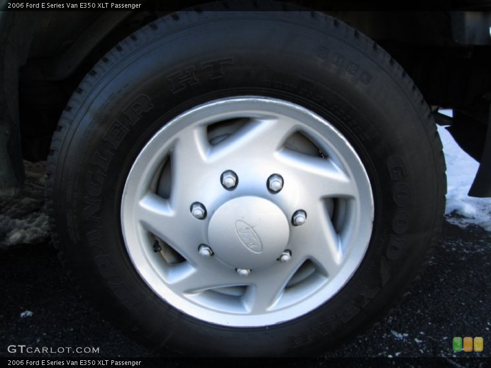 2006 Ford E Series Van E350 XLT Passenger Wheel and Tire Photo #78190749