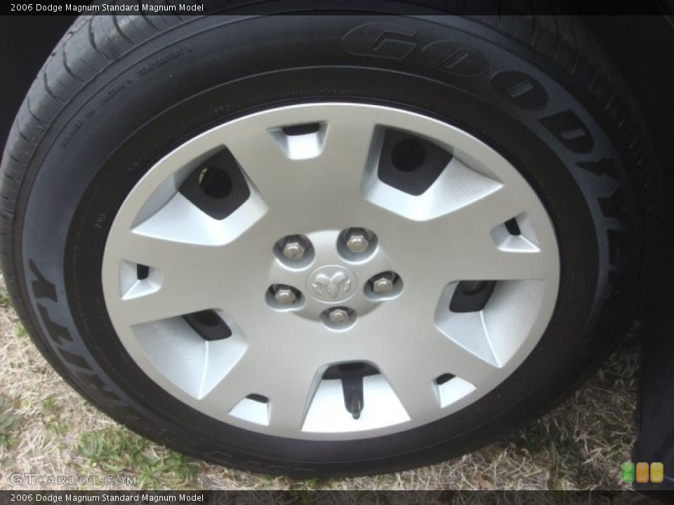 2006 Dodge Magnum Wheels and Tires