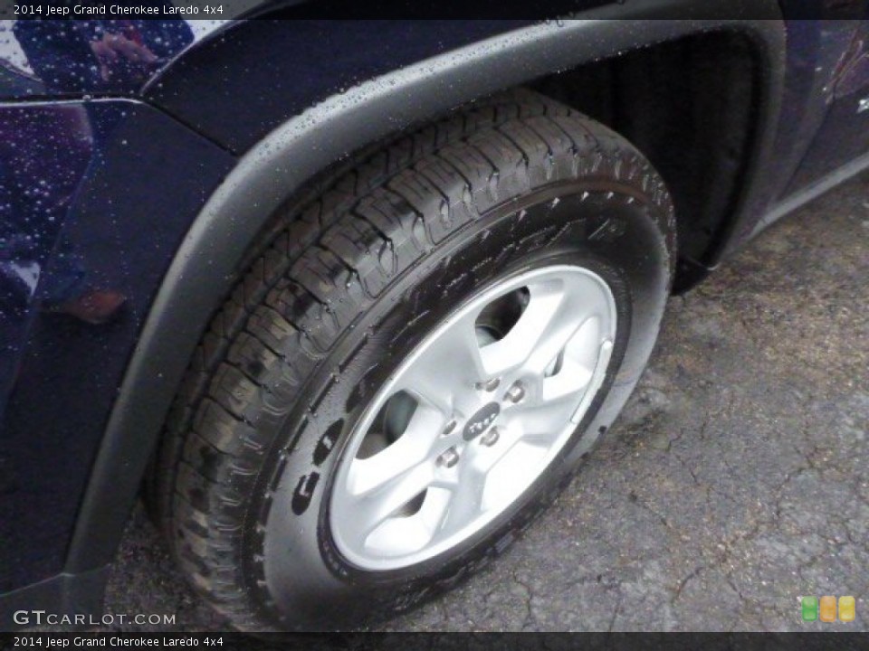 2014 Jeep Grand Cherokee Laredo 4x4 Wheel and Tire Photo #78287680