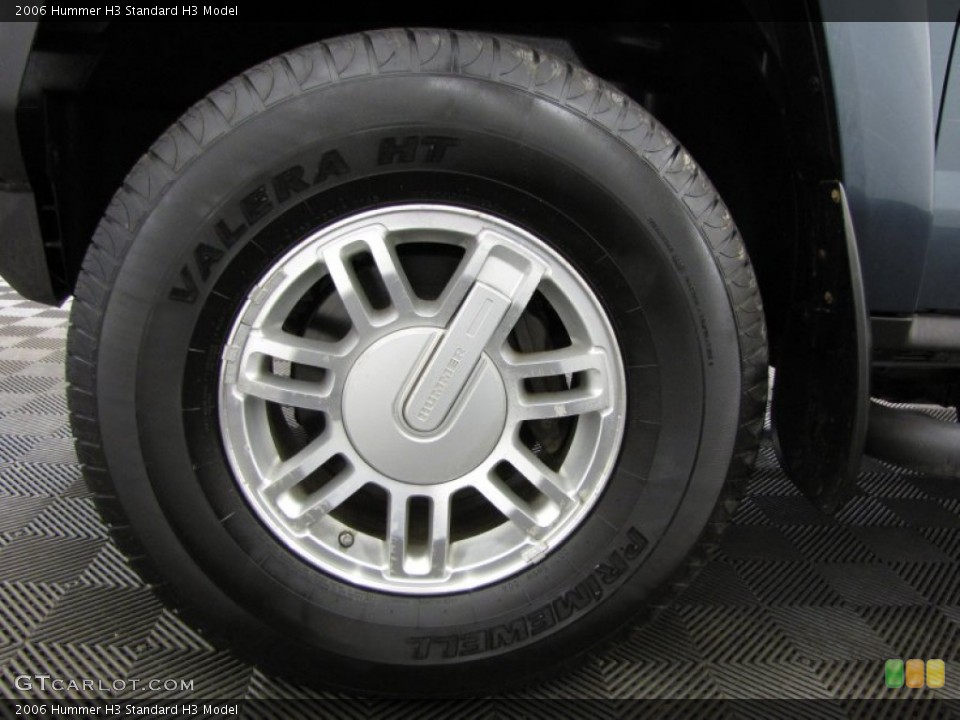 2006 Hummer H3  Wheel and Tire Photo #78325063