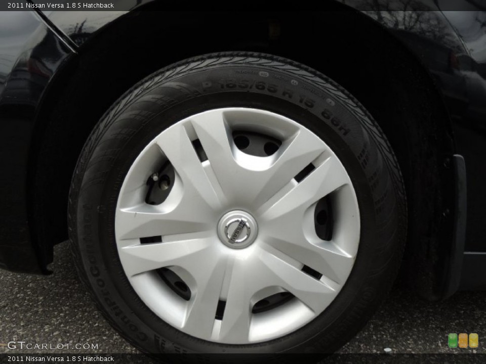 2011 Nissan Versa 1.8 S Hatchback Wheel and Tire Photo #78331272