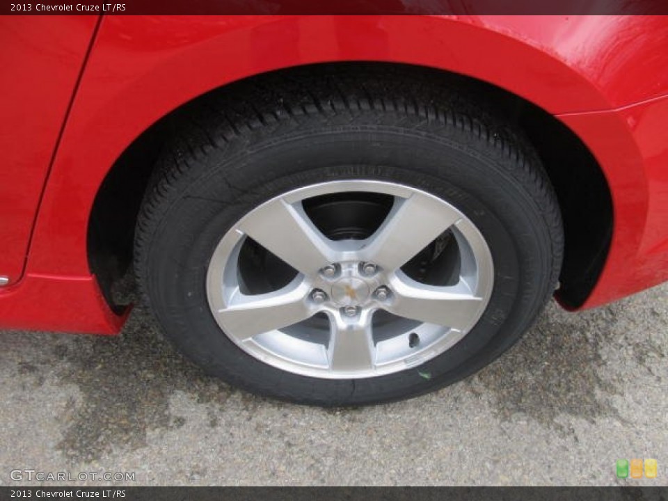 2013 Chevrolet Cruze LT/RS Wheel and Tire Photo #78346513