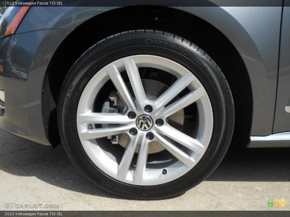 2013 Volkswagen Passat TDI SEL Wheel and Tire Photo #78362302