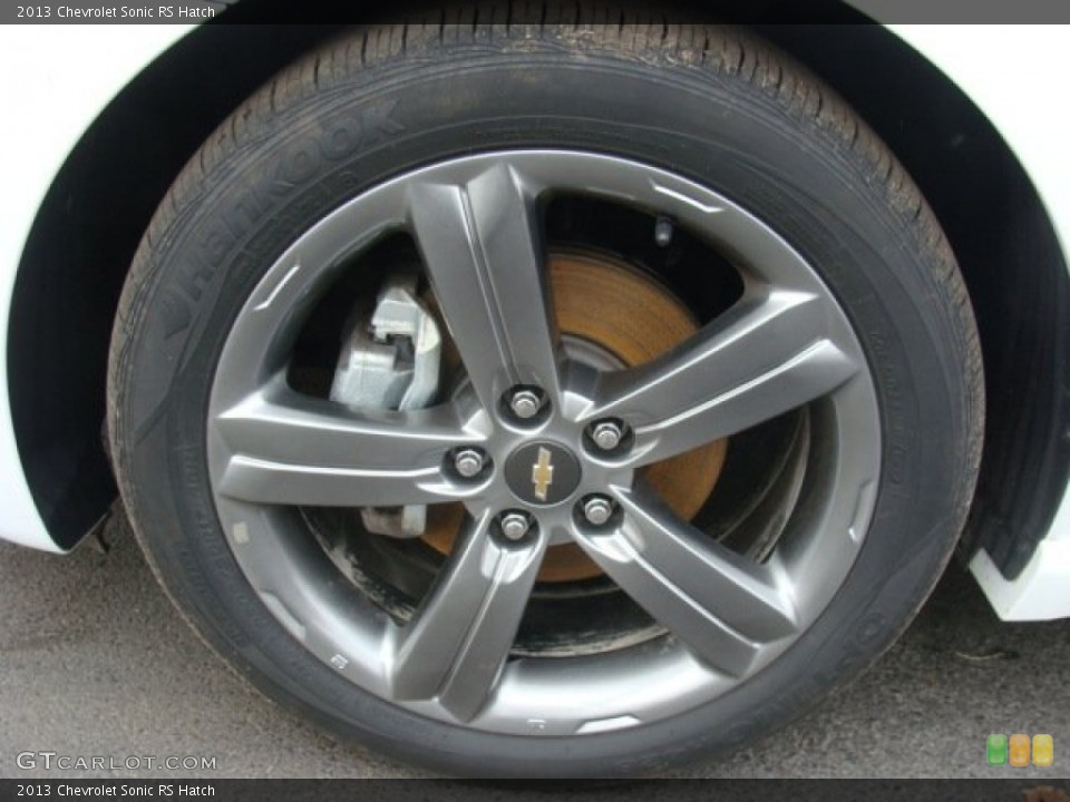 2013 Chevrolet Sonic RS Hatch Wheel and Tire Photo #78379442