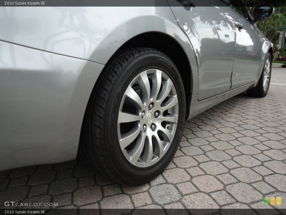 2010 Suzuki Kizashi SE Wheel and Tire Photo #78379751