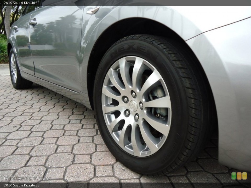2010 Suzuki Kizashi SE Wheel and Tire Photo #78380149