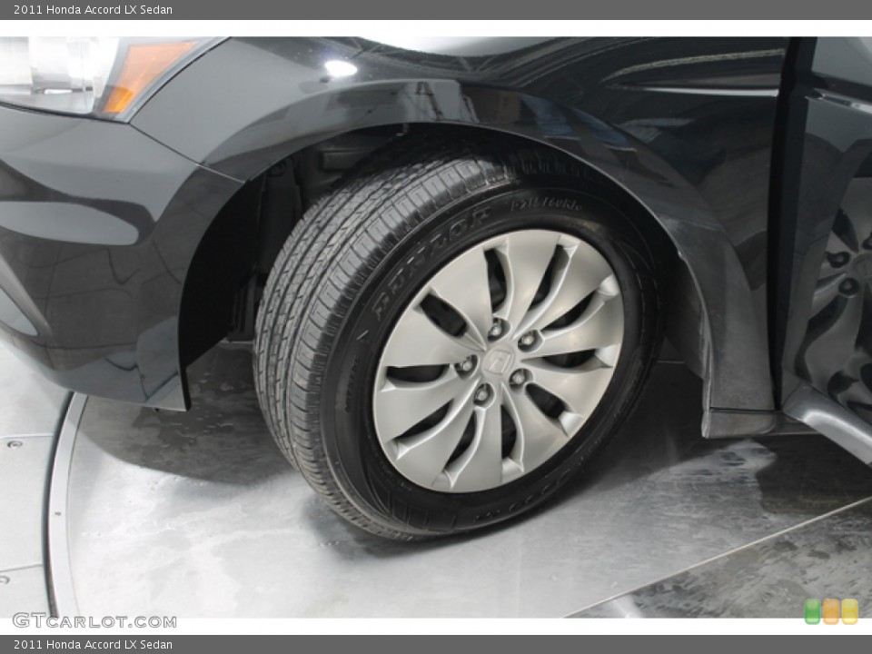 2011 Honda Accord LX Sedan Wheel and Tire Photo #78380578
