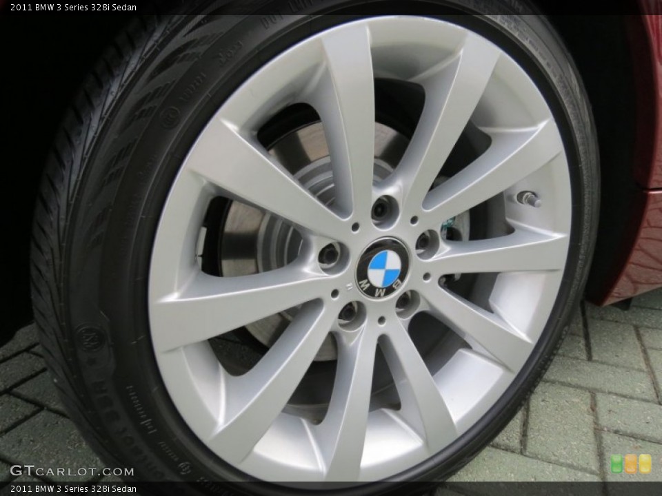 2011 BMW 3 Series 328i Sedan Wheel and Tire Photo #78425297