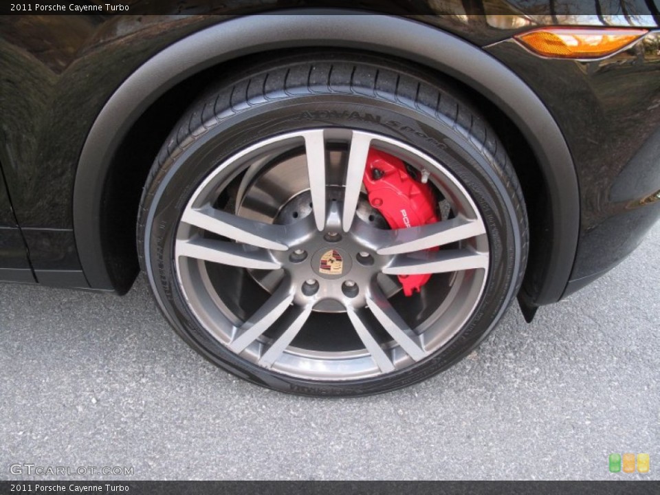 2011 Porsche Cayenne Turbo Wheel and Tire Photo #78428939