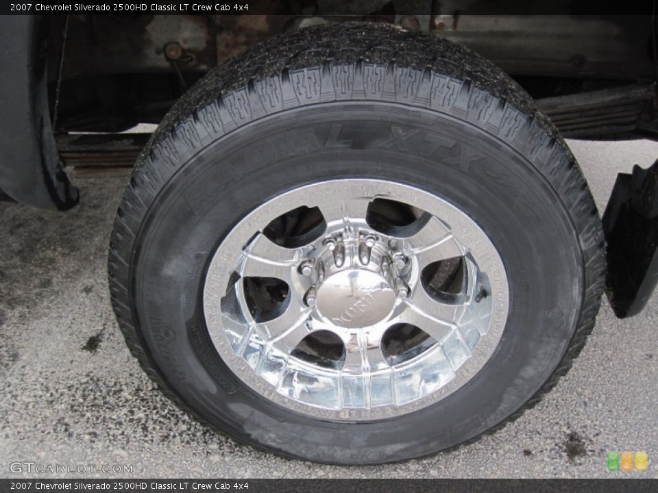 2007 Chevrolet Silverado 2500HD Custom Wheel and Tire Photo #78462248