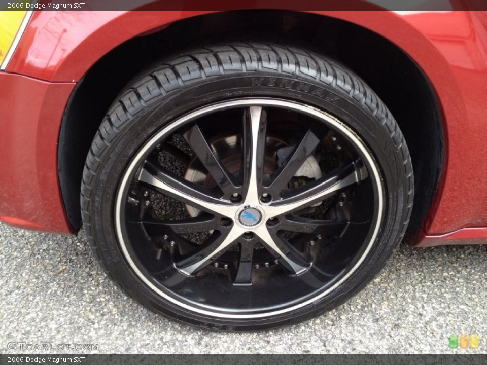 2006 Dodge Magnum Custom Wheel and Tire Photo #78464246