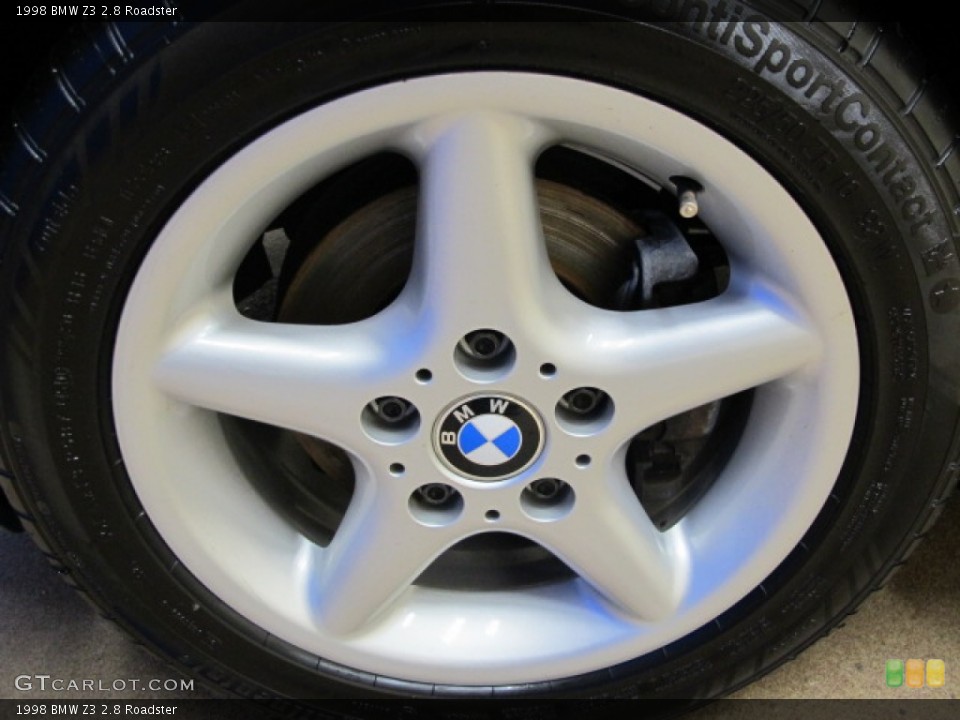 1998 BMW Z3 2.8 Roadster Wheel and Tire Photo #78475682