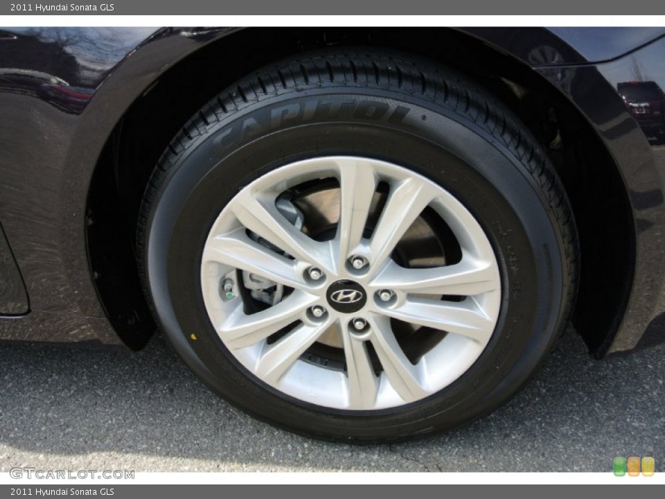 2011 Hyundai Sonata GLS Wheel and Tire Photo #78477113