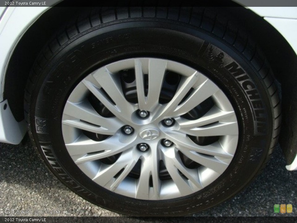 2012 Toyota Camry LE Wheel and Tire Photo #78488345