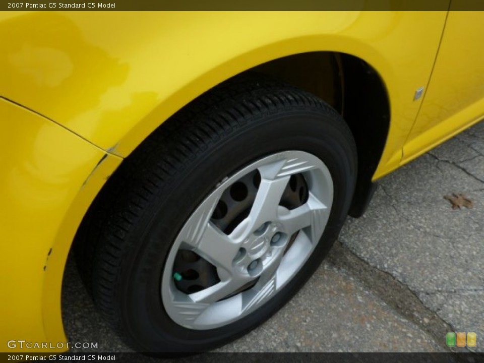 2007 Pontiac G5  Wheel and Tire Photo #78501269