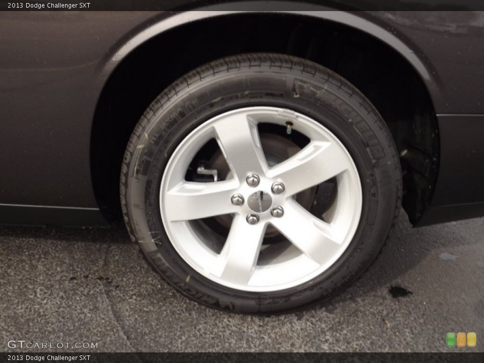 2013 Dodge Challenger SXT Wheel and Tire Photo #78590747