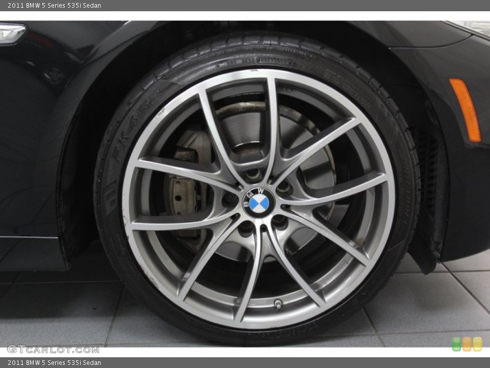 2011 BMW 5 Series 535i Sedan Wheel and Tire Photo #78630579