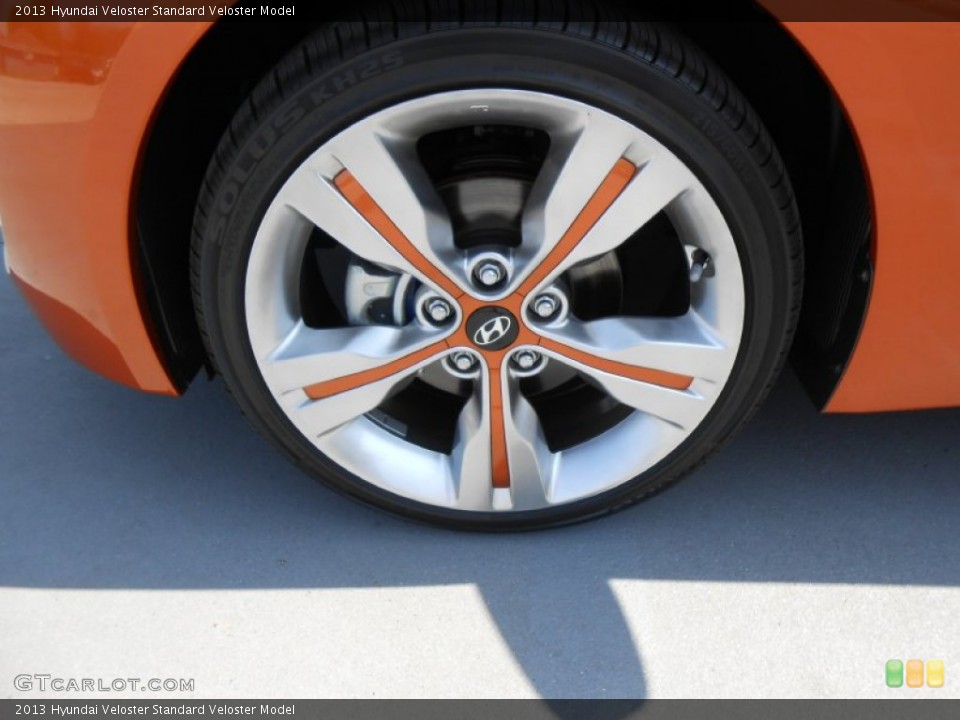 2013 Hyundai Veloster  Wheel and Tire Photo #78632875