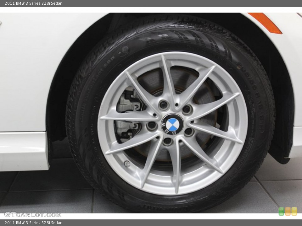 2011 BMW 3 Series 328i Sedan Wheel and Tire Photo #78727004