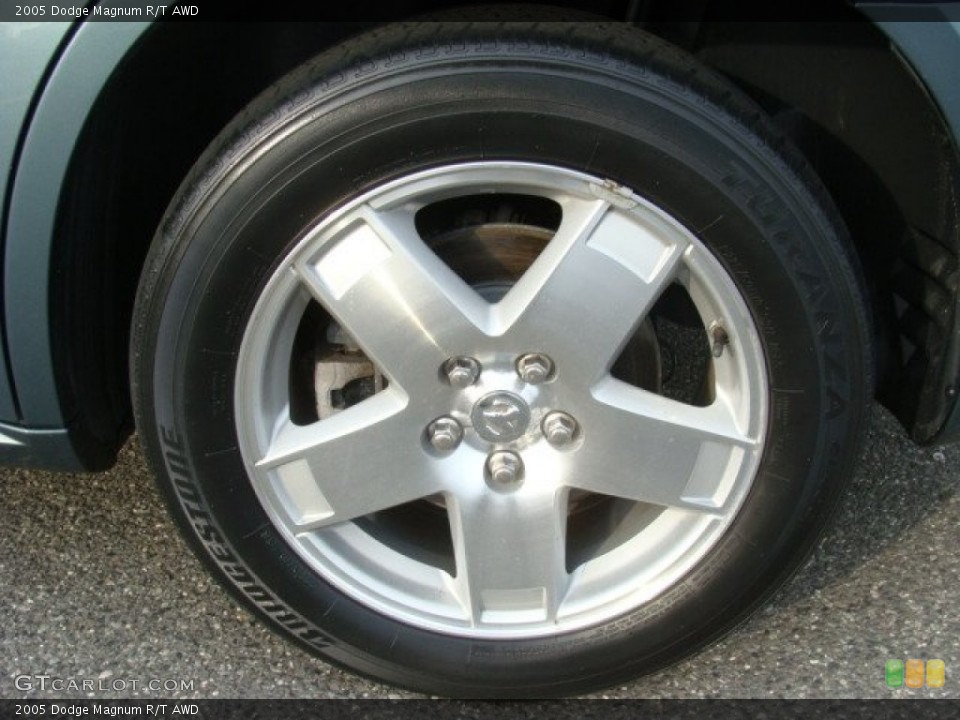 2005 Dodge Magnum R/T AWD Wheel and Tire Photo #78733479