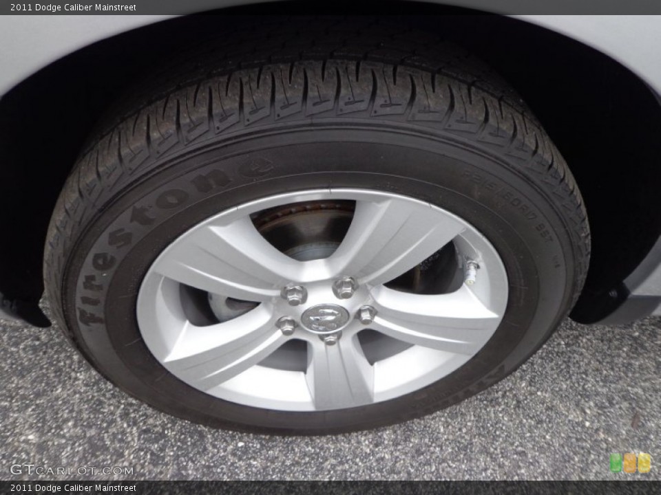 2011 Dodge Caliber Mainstreet Wheel and Tire Photo #78764981