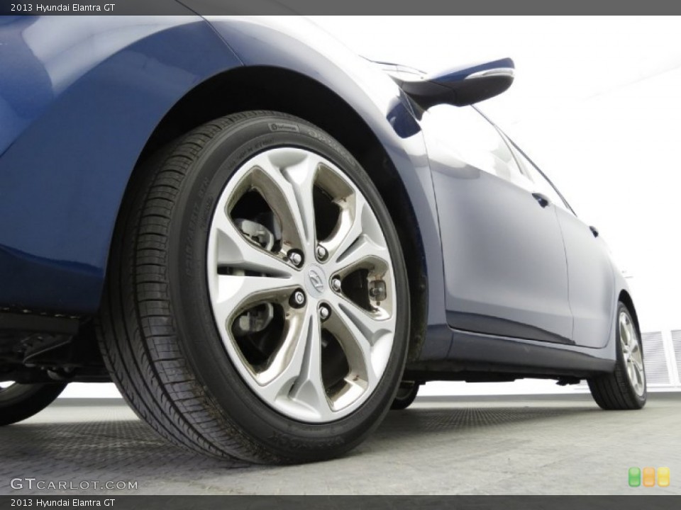 2013 Hyundai Elantra GT Wheel and Tire Photo #78772619