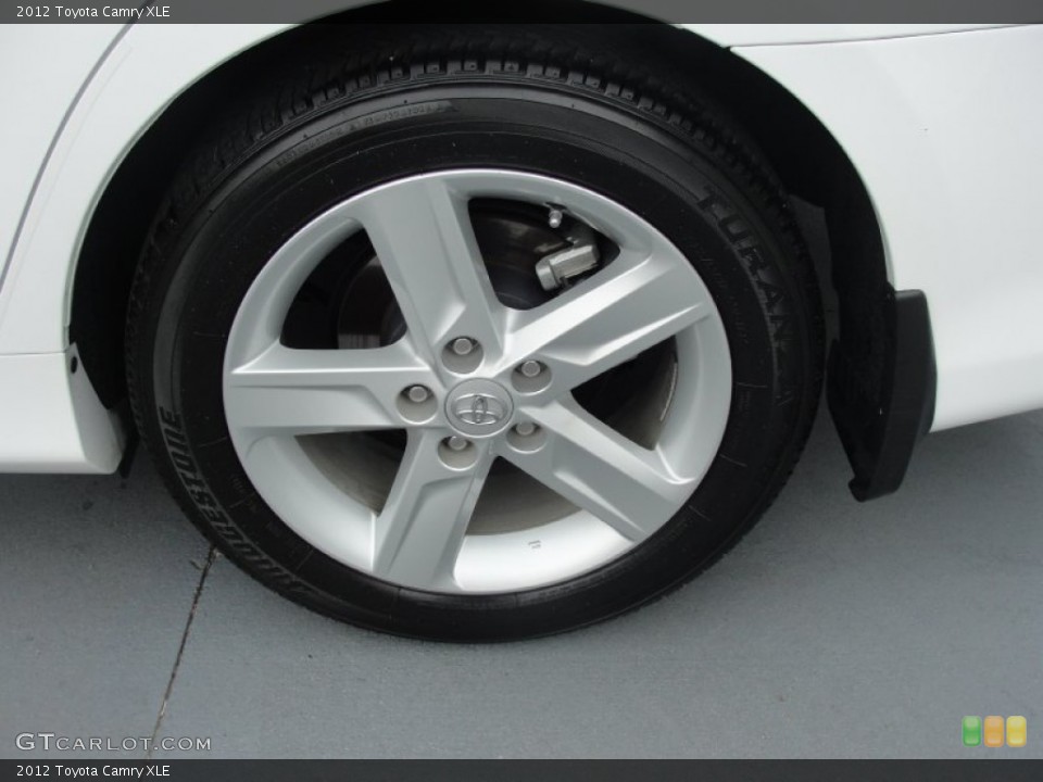 2012 Toyota Camry XLE Wheel and Tire Photo #78773461