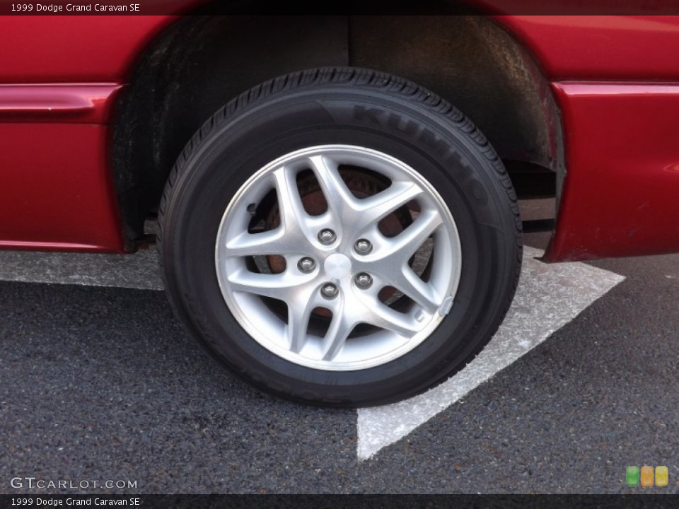 1999 Dodge Grand Caravan SE Wheel and Tire Photo #78868120