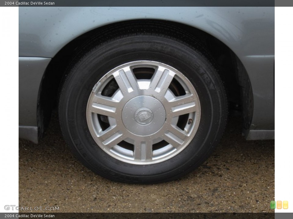 2004 Cadillac DeVille Sedan Wheel and Tire Photo #78895476