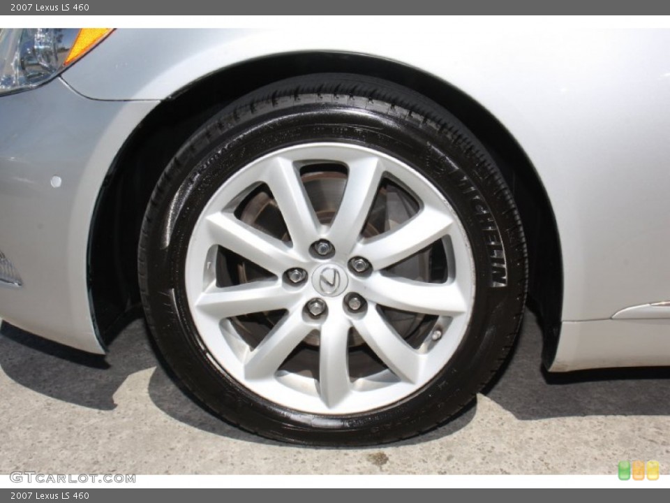 2007 Lexus LS Wheels and Tires