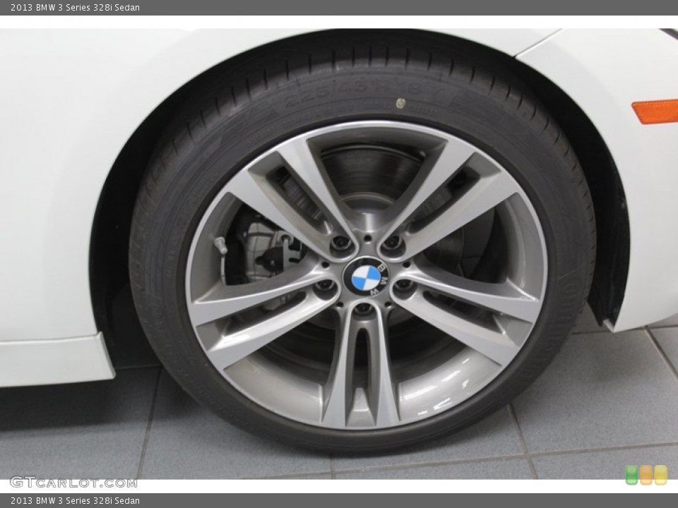 2013 BMW 3 Series 328i Sedan Wheel and Tire Photo #79016593