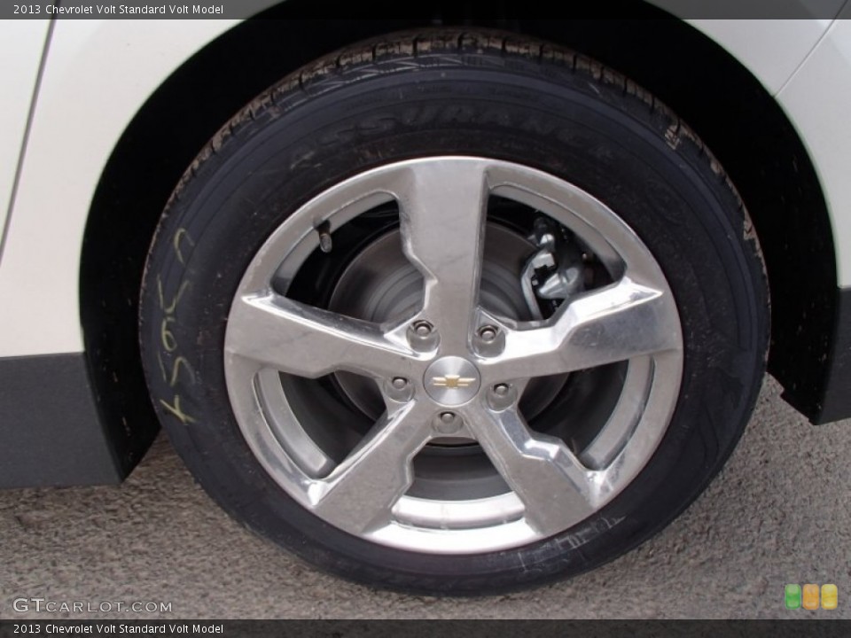 2013 Chevrolet Volt  Wheel and Tire Photo #79067215