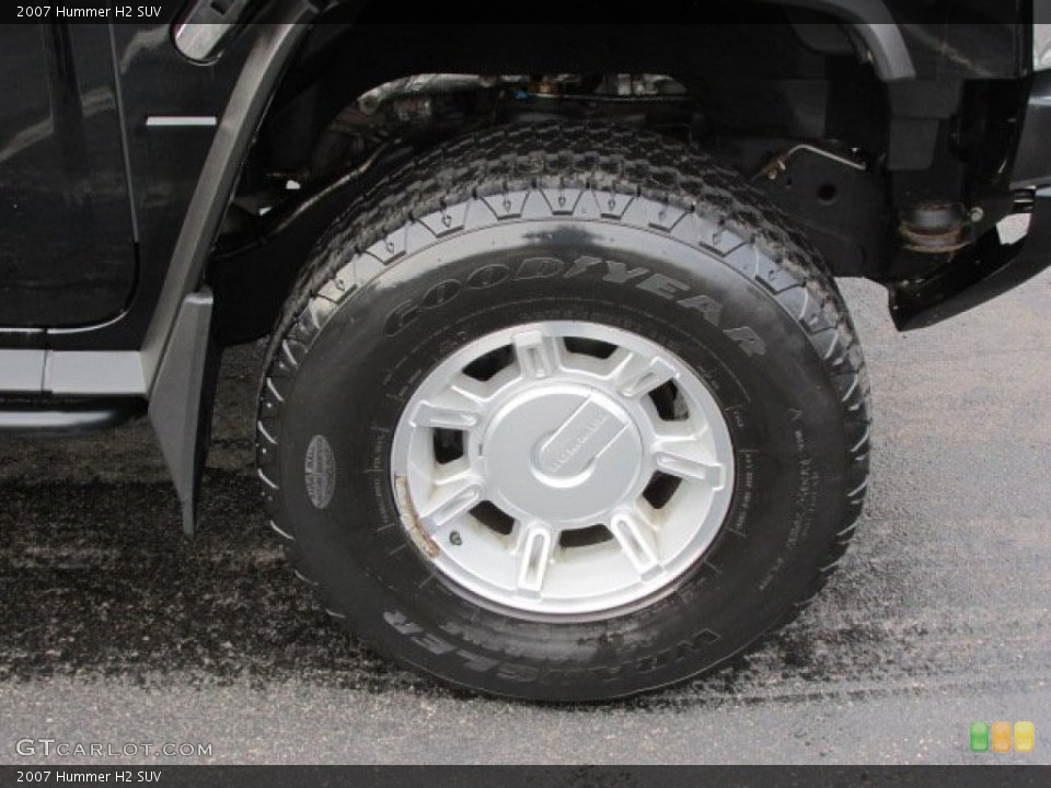 2007 Hummer H2 SUV Wheel and Tire Photo #79096669