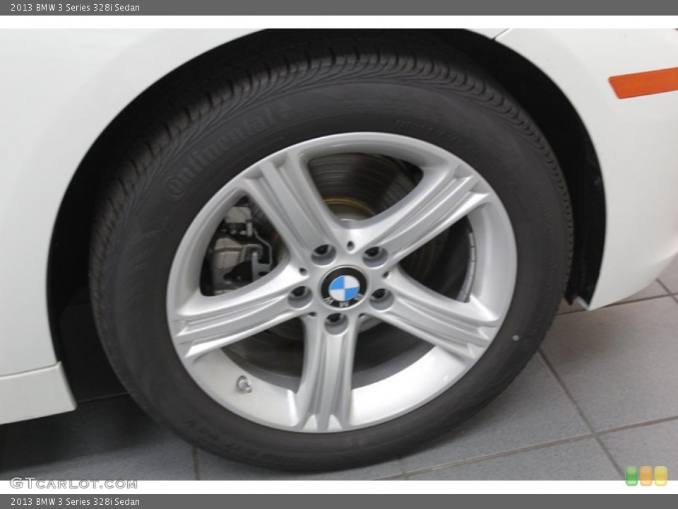 2013 BMW 3 Series 328i Sedan Wheel and Tire Photo #79150009