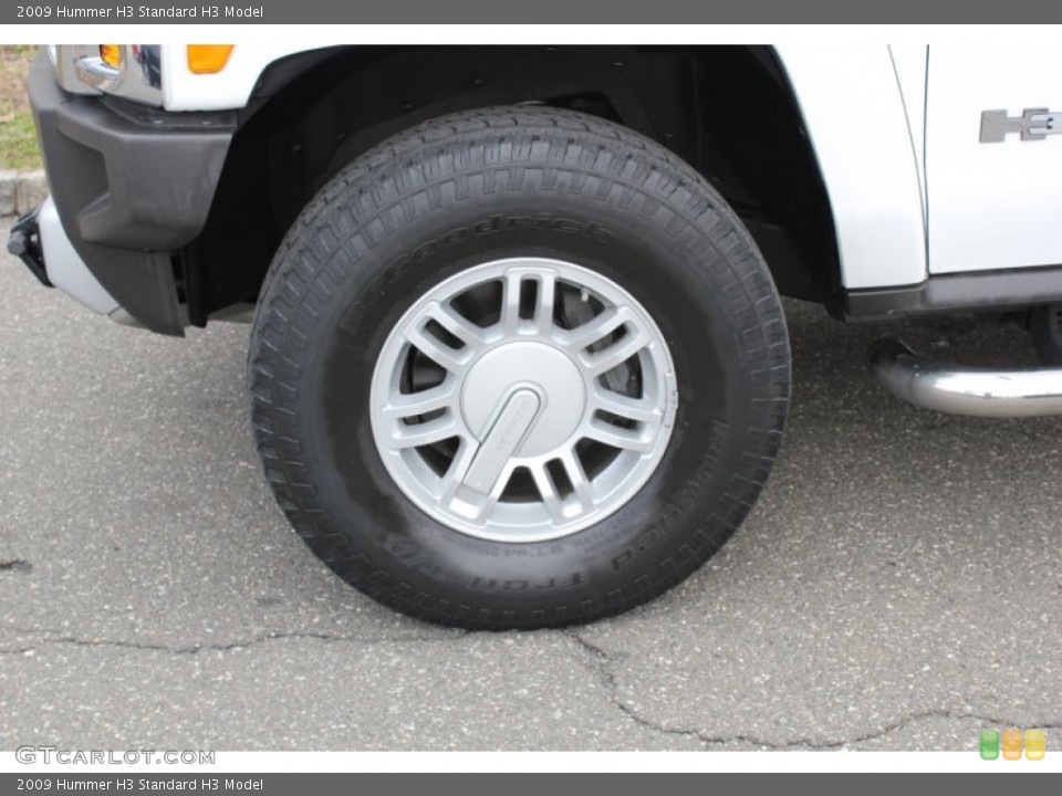 2009 Hummer H3  Wheel and Tire Photo #79196021