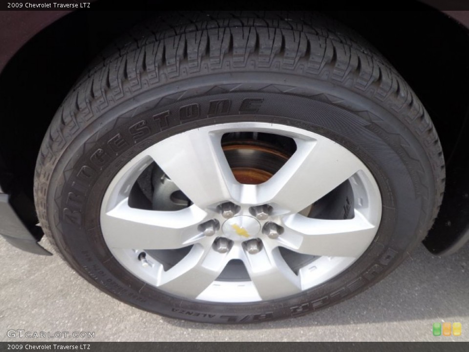 2009 Chevrolet Traverse LTZ Wheel and Tire Photo #79261953