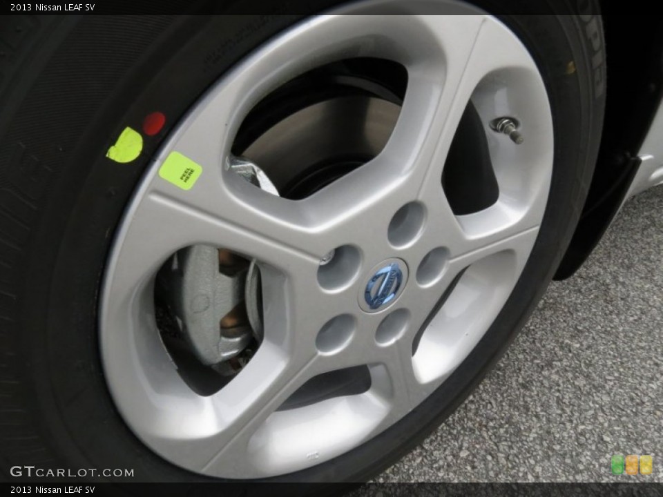 2013 Nissan LEAF SV Wheel and Tire Photo #79294577